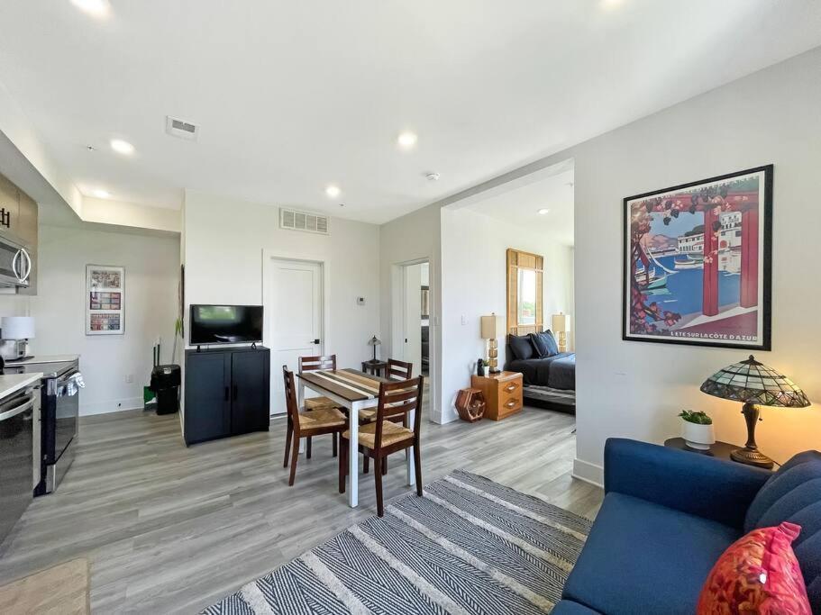 Holiday home Luxury Penthouse , Private Roofdeck & Amazing View *