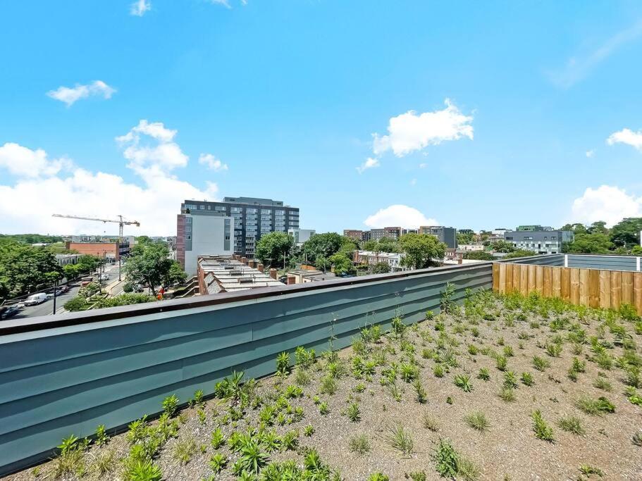 Luxury Penthouse , Private Roofdeck & Amazing View * Washington