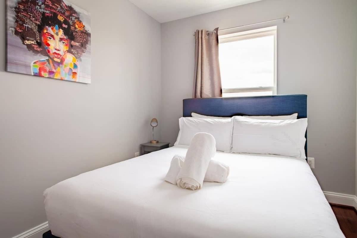 A In One Of Dc's Neighborhoods 4-bedroom Petworth Townhome Washington