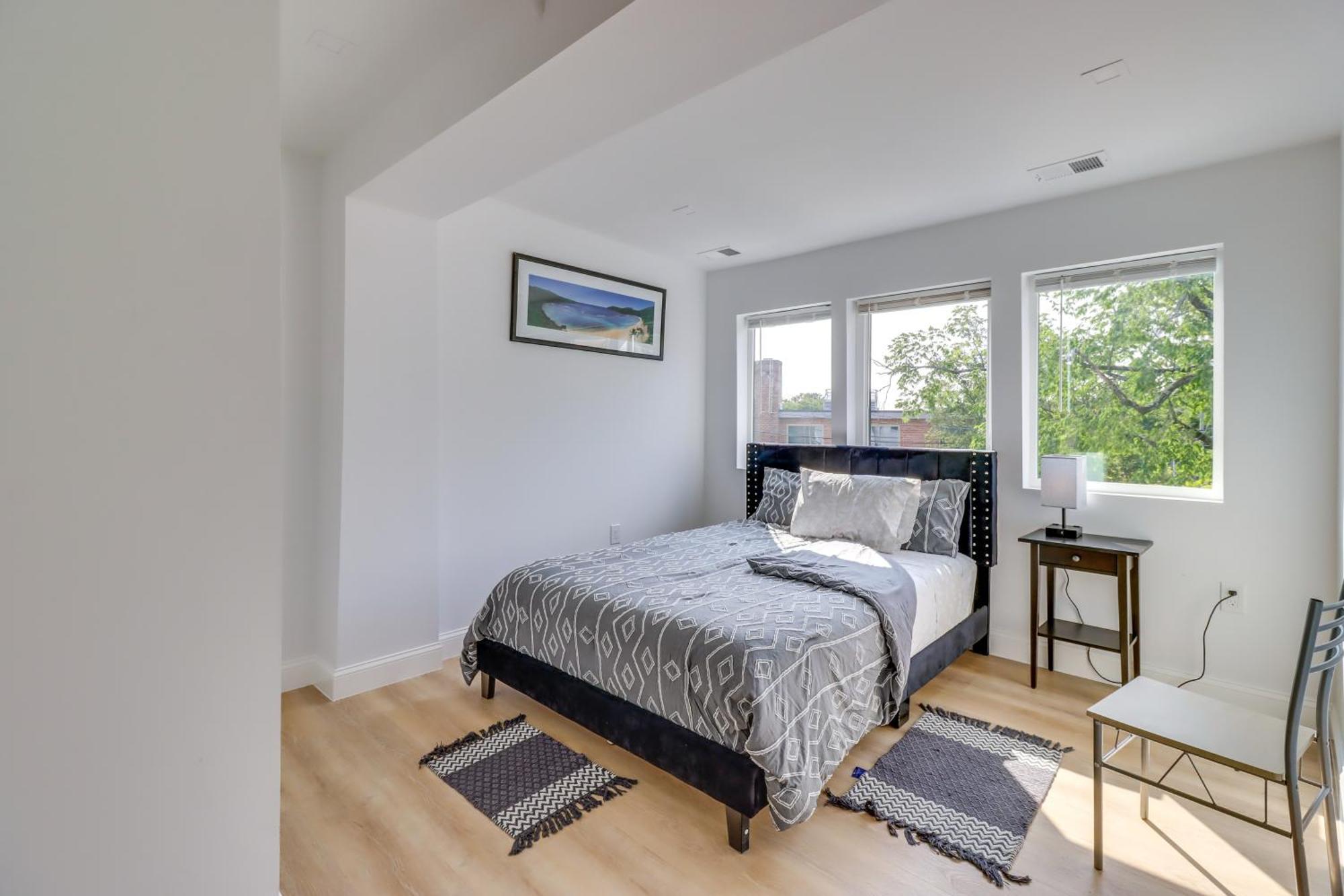 Renovated Dc Near Museums, Monuments And More! Washington