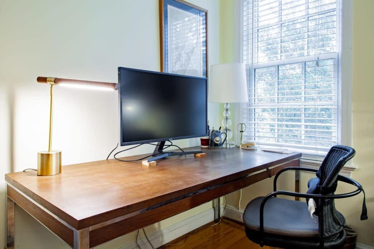 Heart Of Capitol Hill Row House Luxury & Location Apartment *