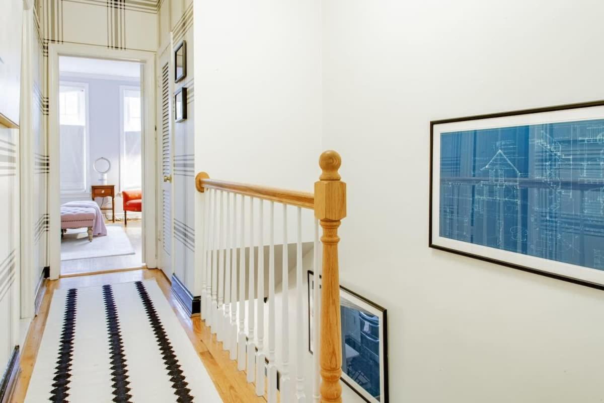 Heart Of Capitol Hill Row House Luxury & Location