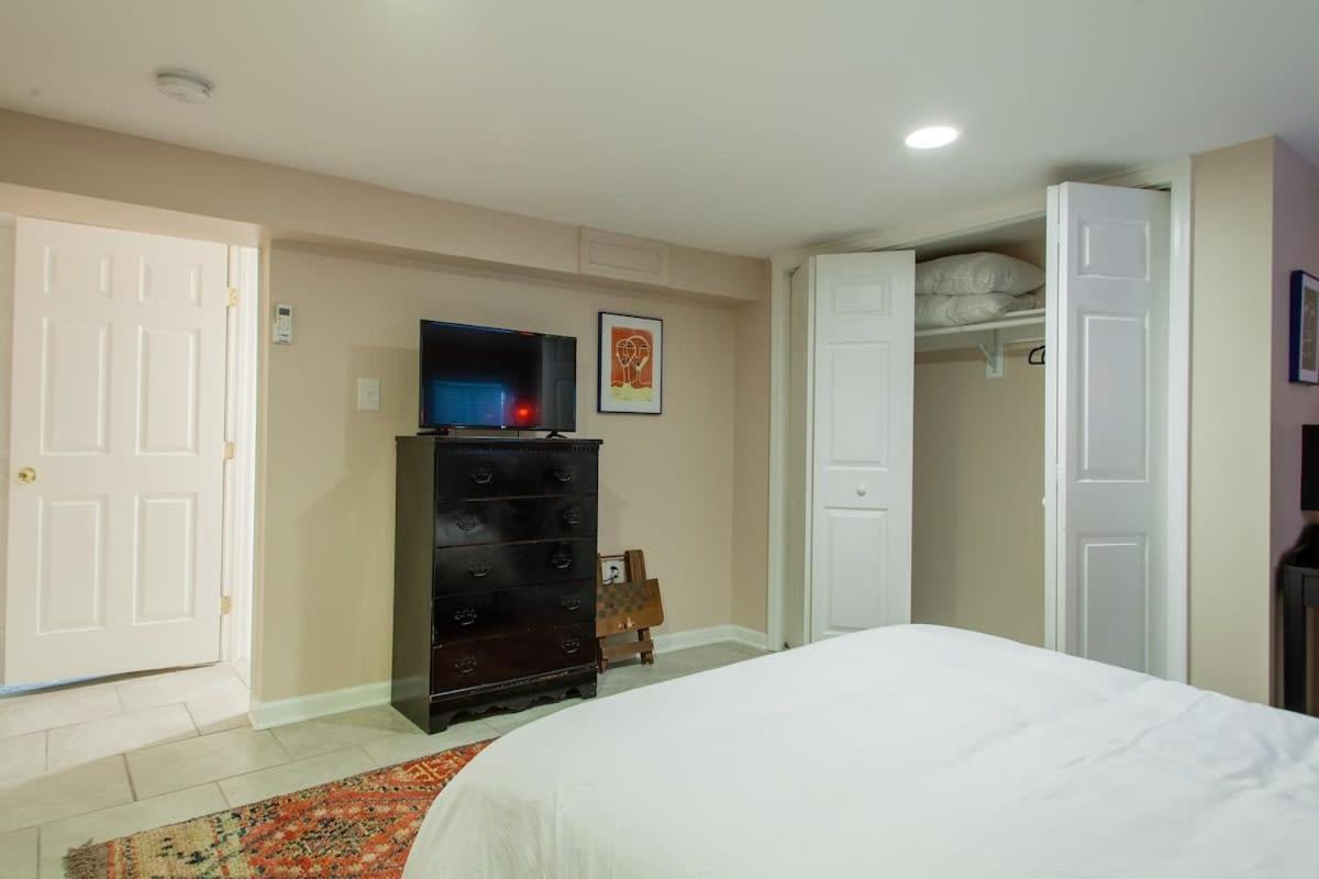 2-br Retreat Peace Privacy & Parking Apartment