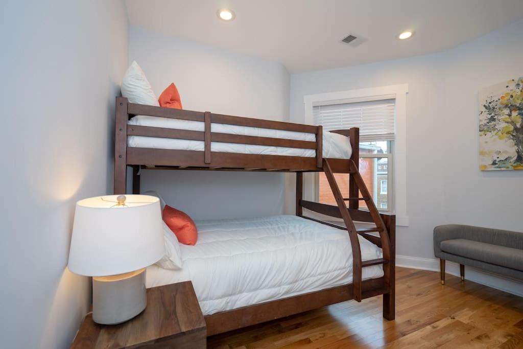 Apartment Modern 4br Columbia Heights Gem Walk 2 Metro & Shops