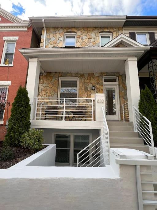 Modern 4br Columbia Heights Gem Walk 2 Metro & Shops Apartment Washington