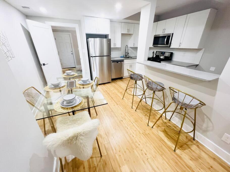 Contemporary Upscale 3br At H Street Corridor * Washington