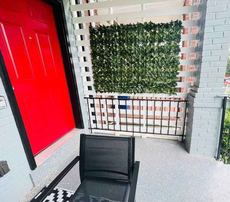 Contemporary Upscale 3br At H Street Corridor Holiday home *