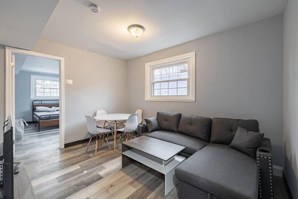 Updated 2-bedroom In Dc