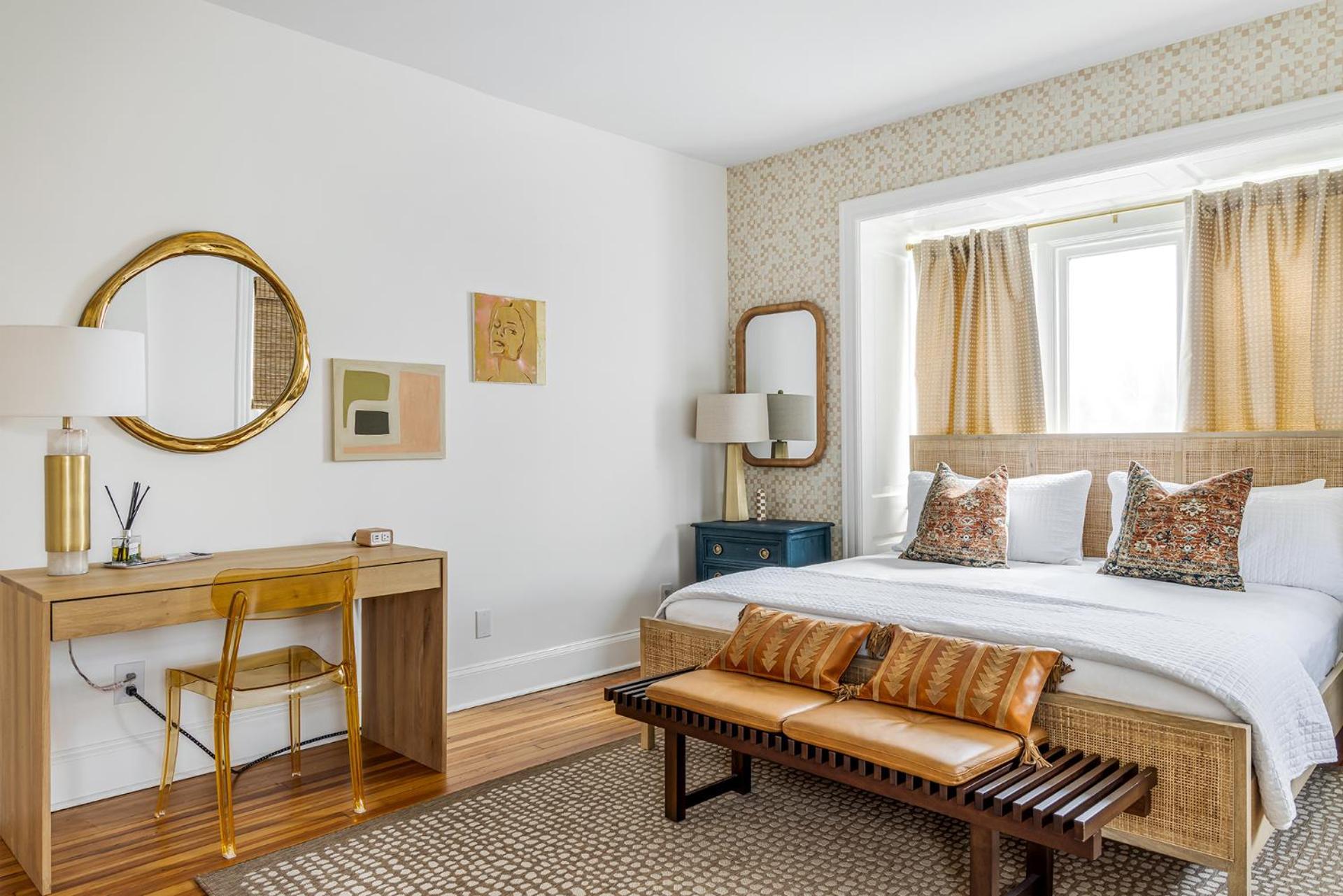 Swann House Bed & Breakfast 4*
