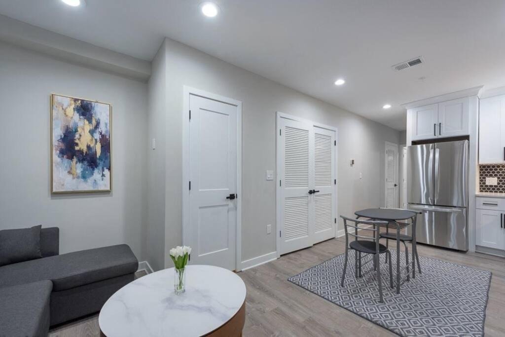 Apartment Lux 1br In Dc W Patio Washington