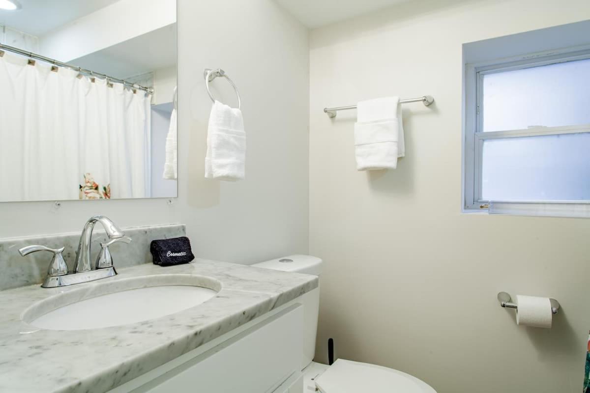 Apartment Lux Cohi Cove Walk To Metro Subway Shopping Howard Univ Medstar Washington