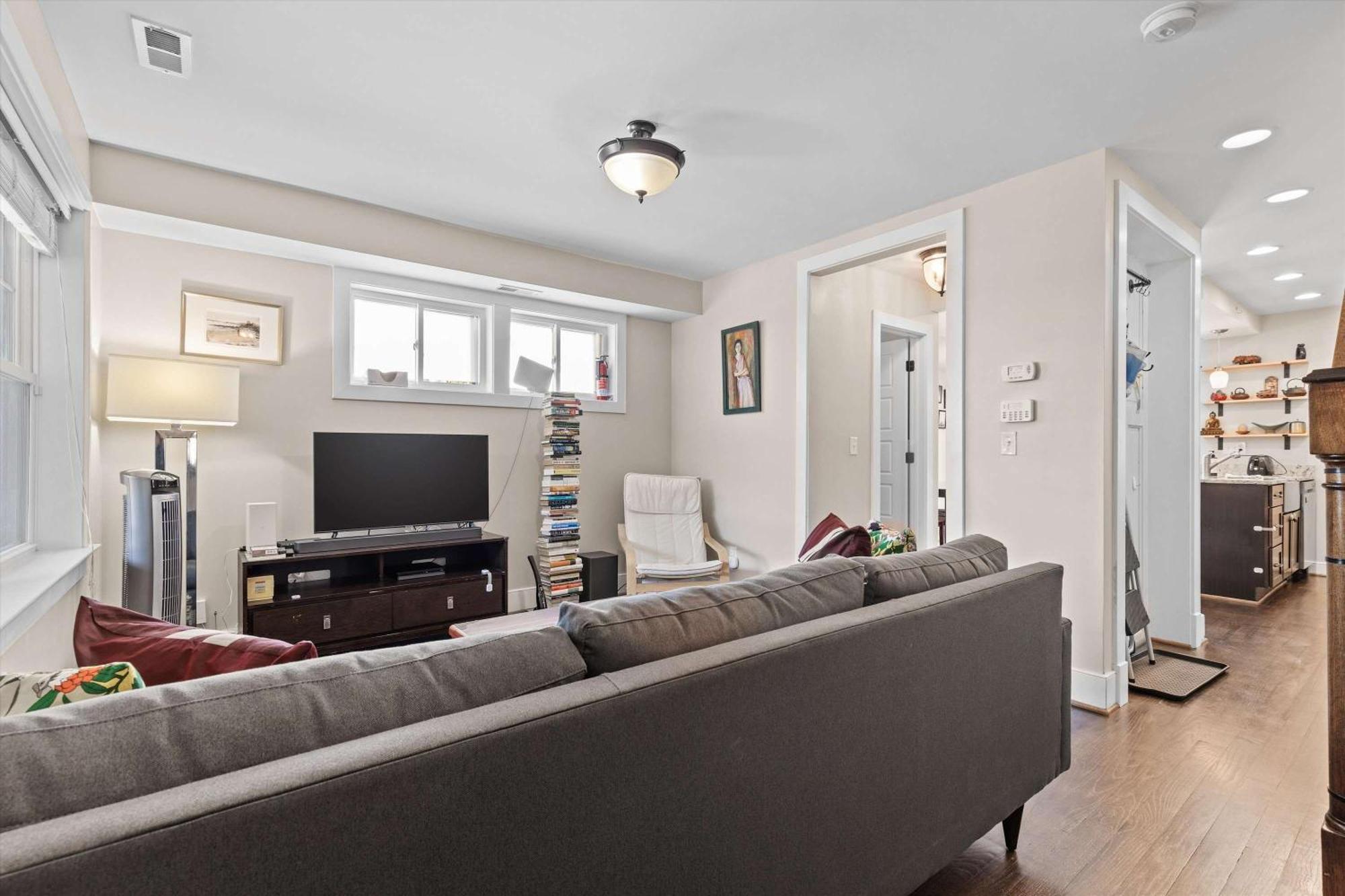 Entire 3-br Row House In Peaceful Kingman Park Dc * Washington