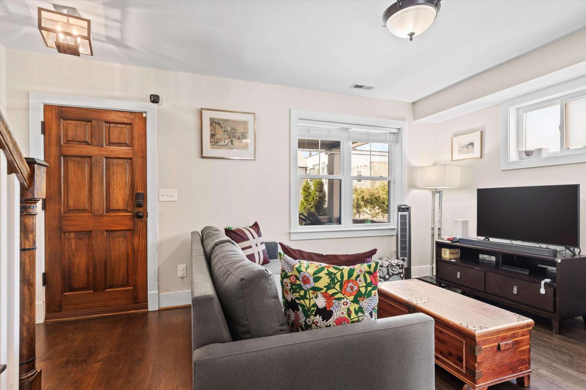 Entire 3-br Row House In Peaceful Kingman Park Dc *