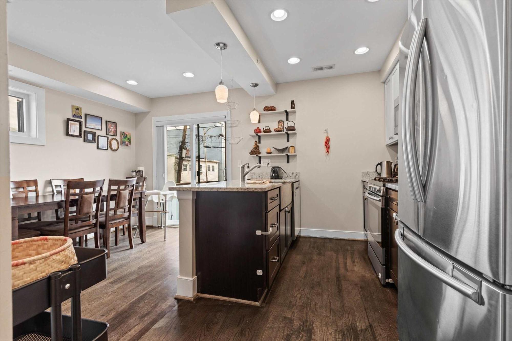Holiday home Entire 3-br Row House In Peaceful Kingman Park Dc