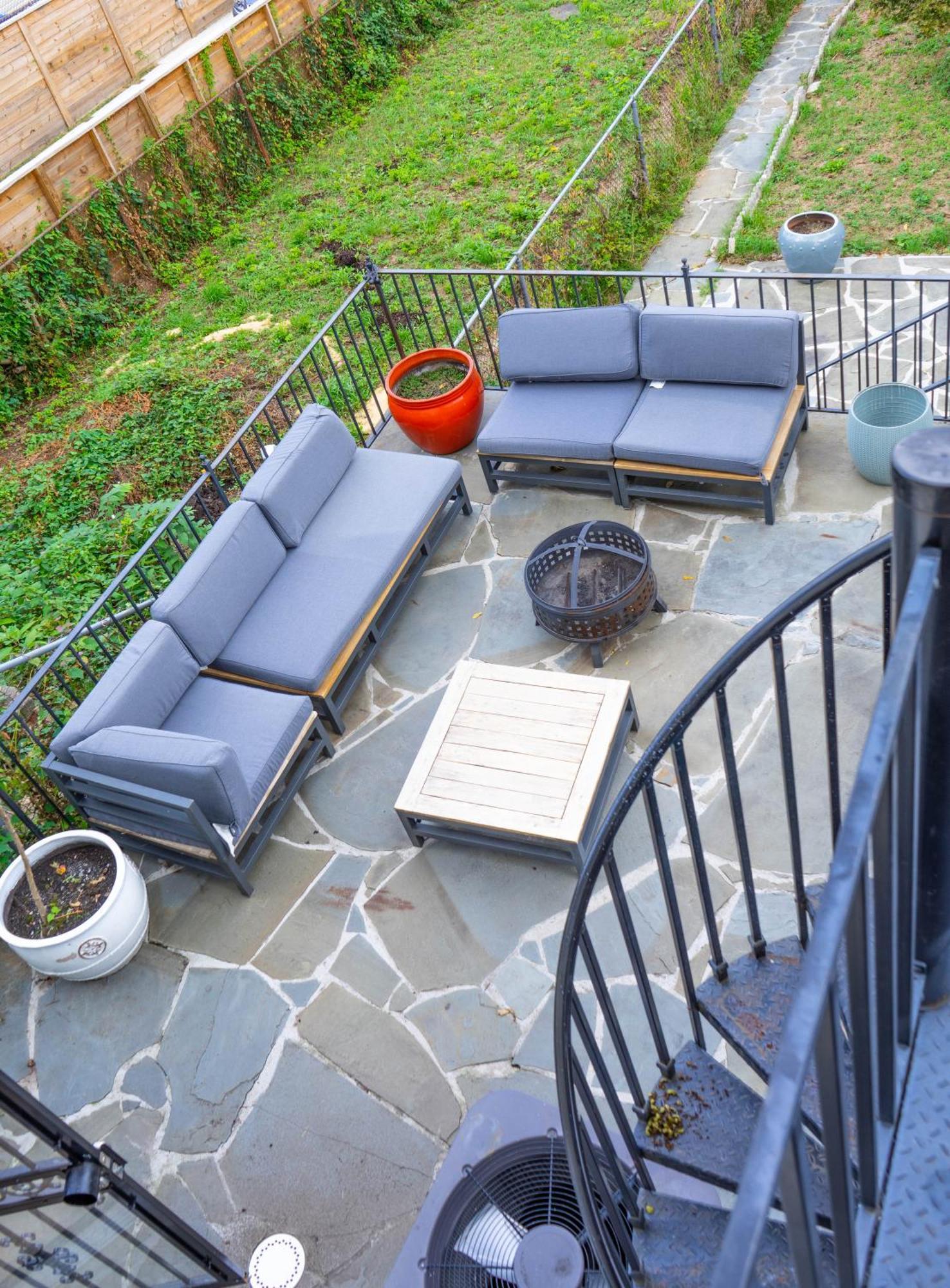 12ppl House In Nw Bbq & Fire Pit Holiday home