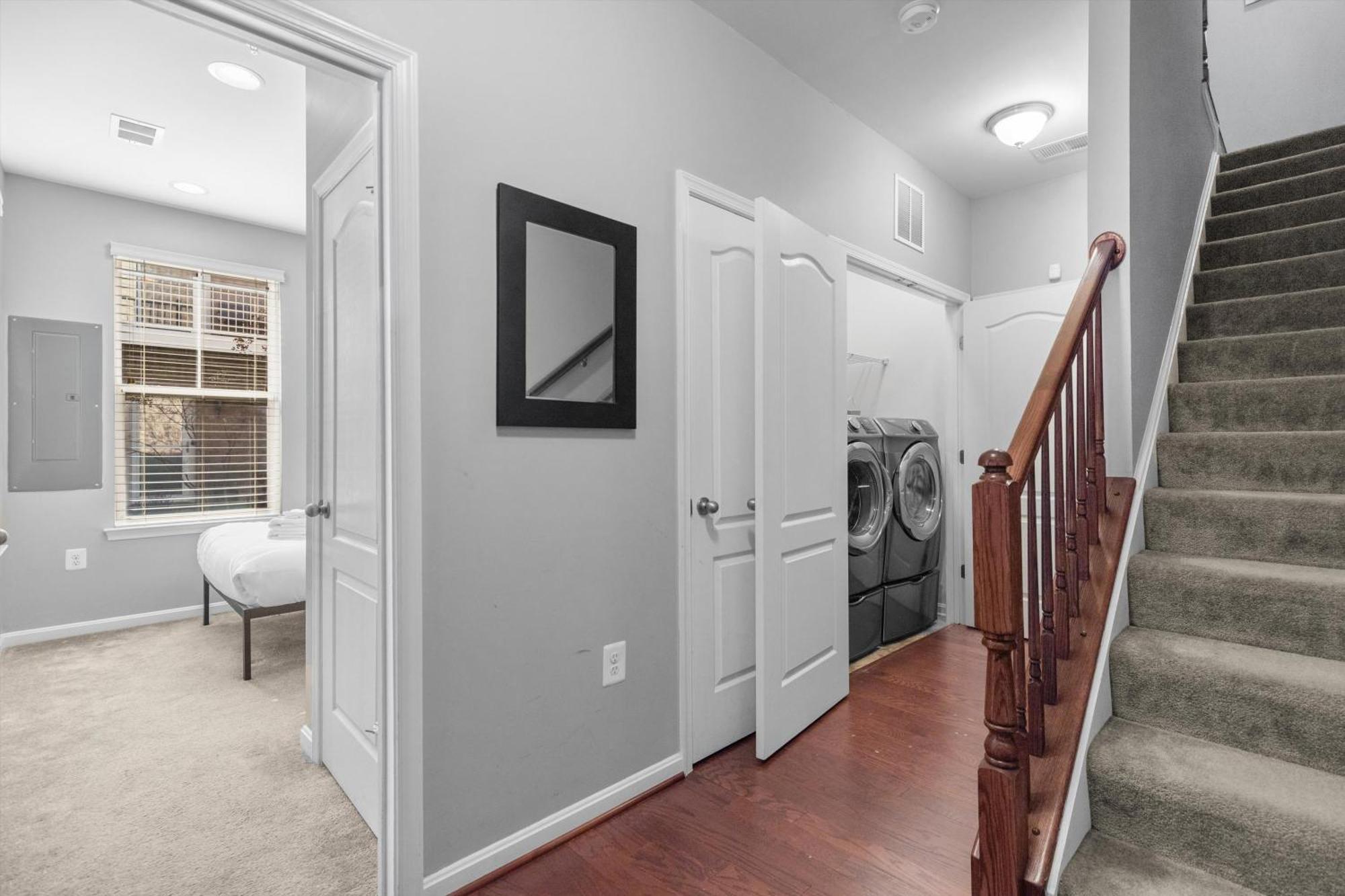 Holiday home Convenience At A Great Value 4-br Dc Washington