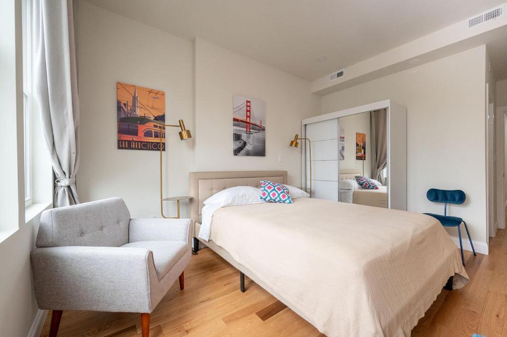 2bd 2ba In Townhouse Apartment *