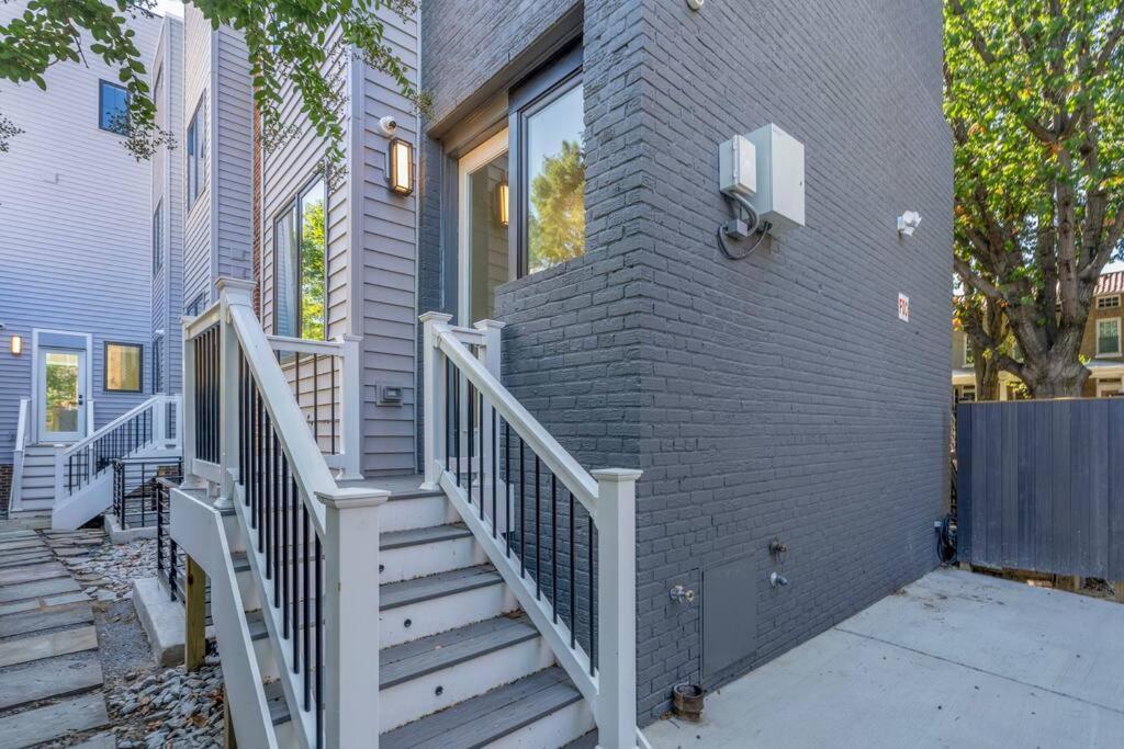 Townhouse At Capitol Hill 4 With Rooftop Apartment Washington