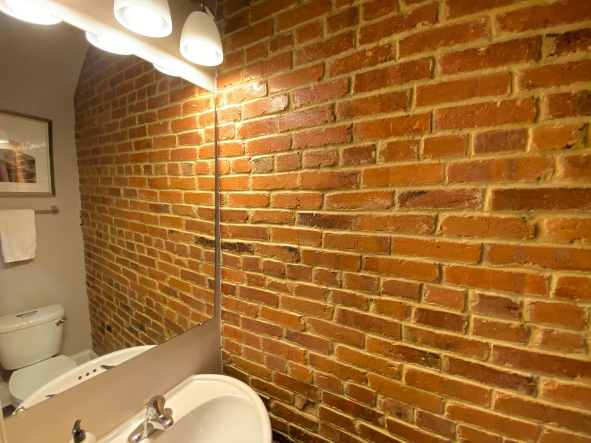 Holiday home Classy Victorian Brownstone Subway Shopping Washington