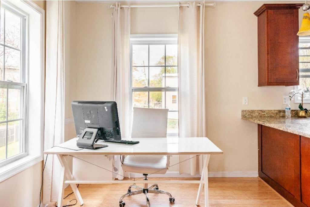 Luxurious & Cheery Private In Dc Washington