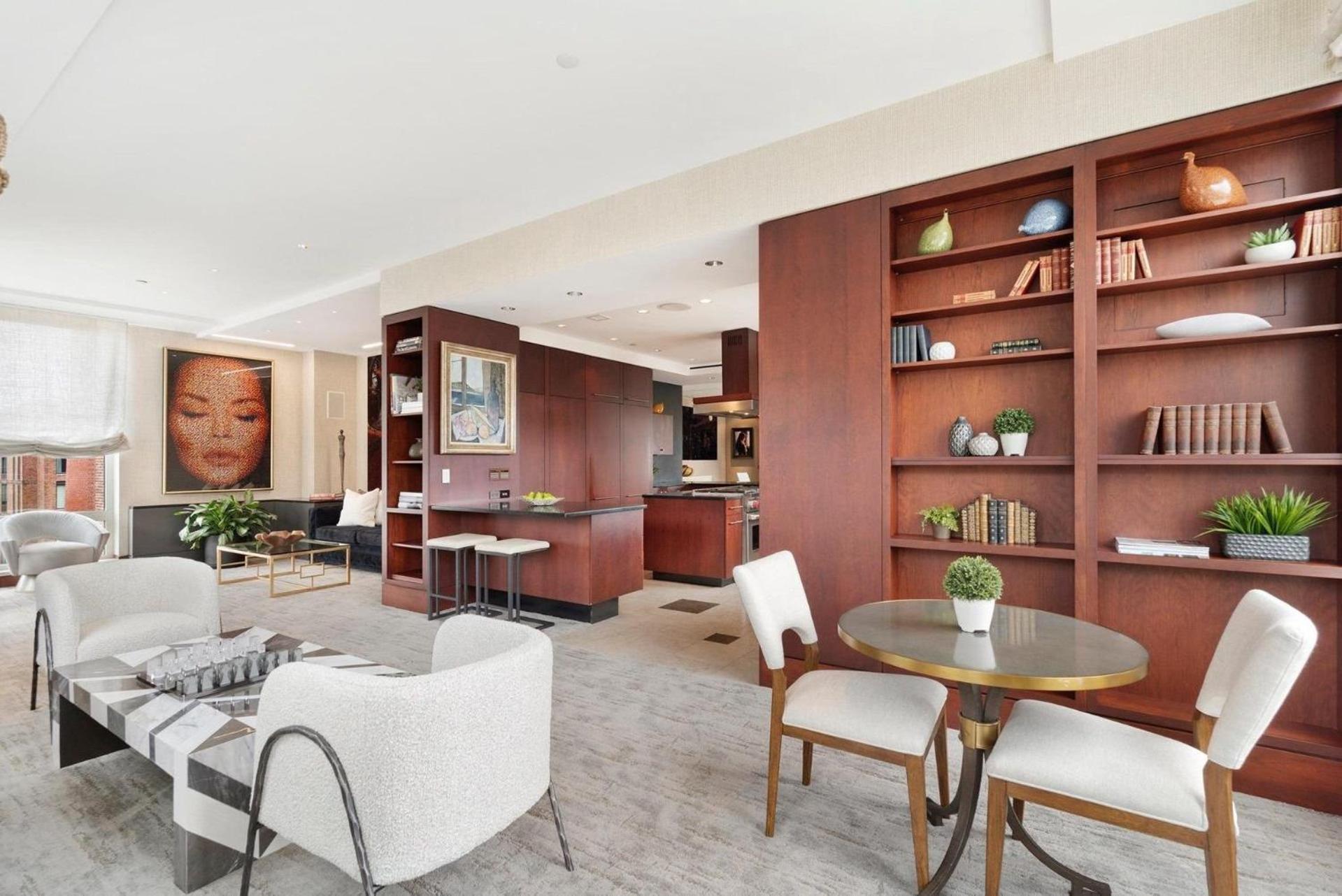 Luxurious Penthouse With Panoramic Views Washington