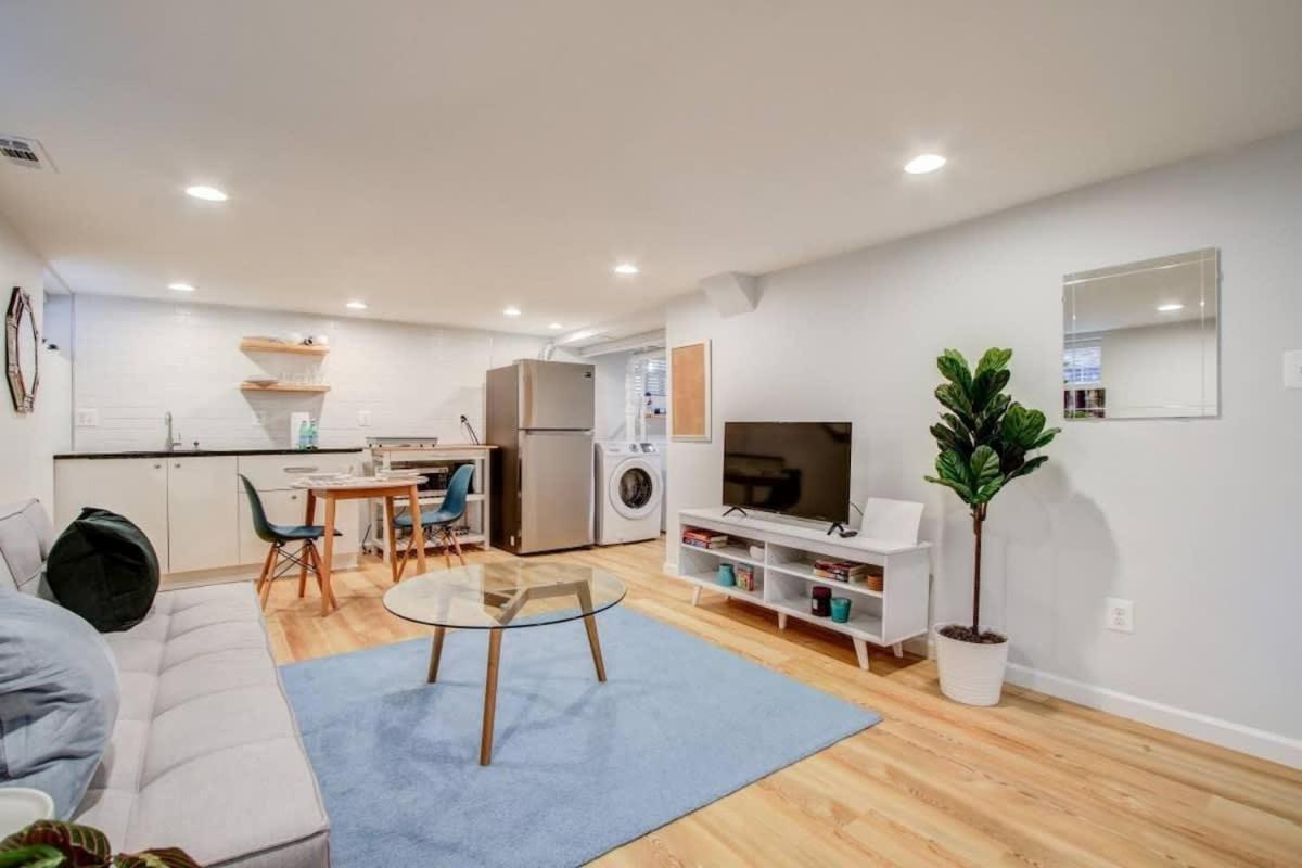 Sunny, Serene & Centrally-located *privacy *comfort *5-stars Apartment *