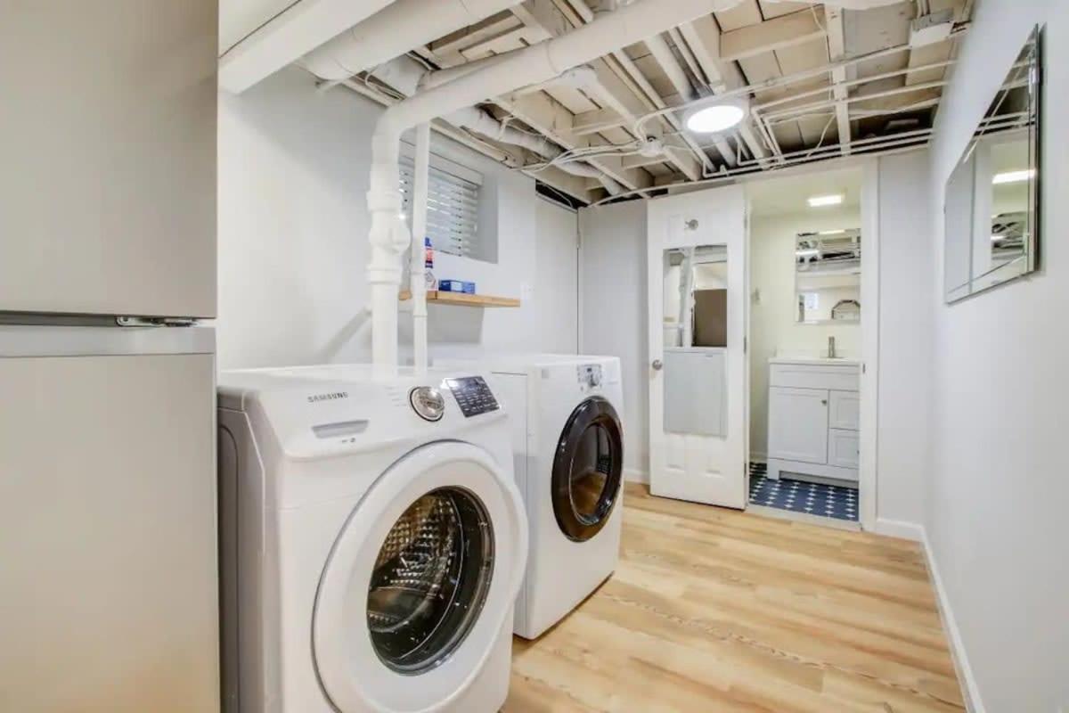 Sunny, Serene & Centrally-located *privacy *comfort *5-stars *