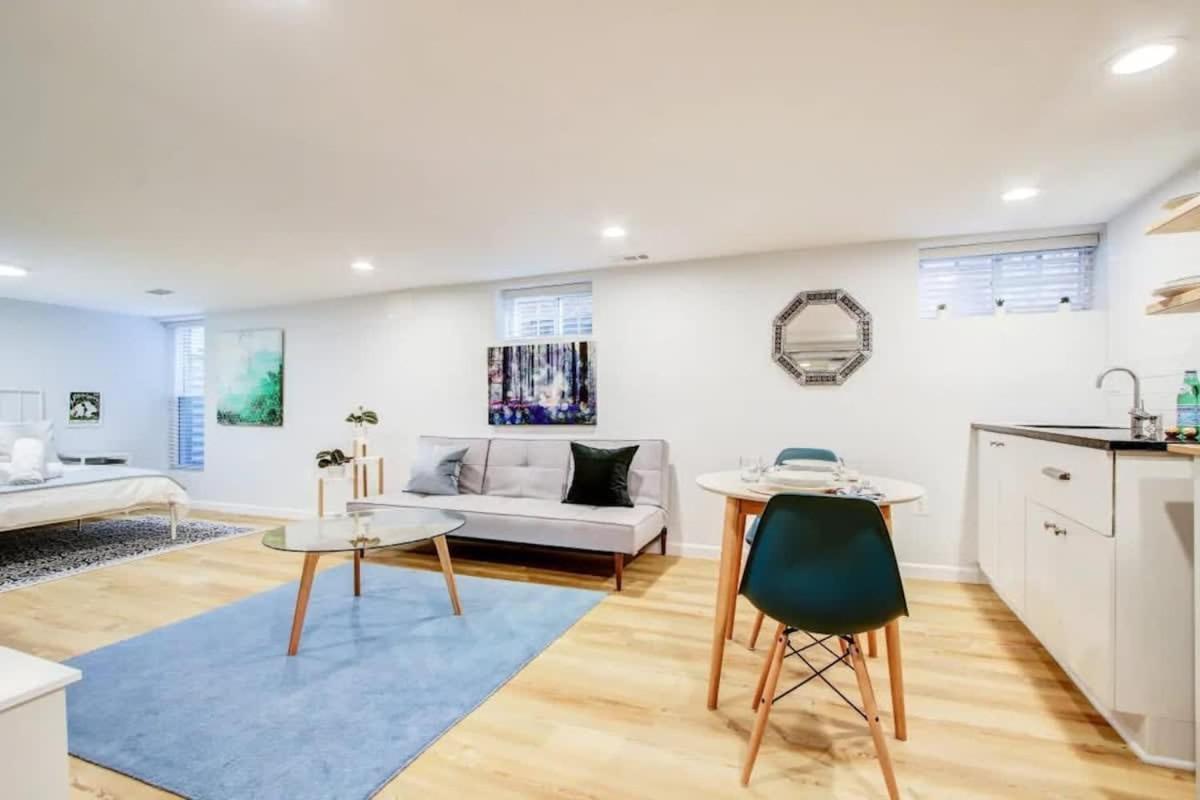 Sunny, Serene & Centrally-located *privacy *comfort *5-stars
