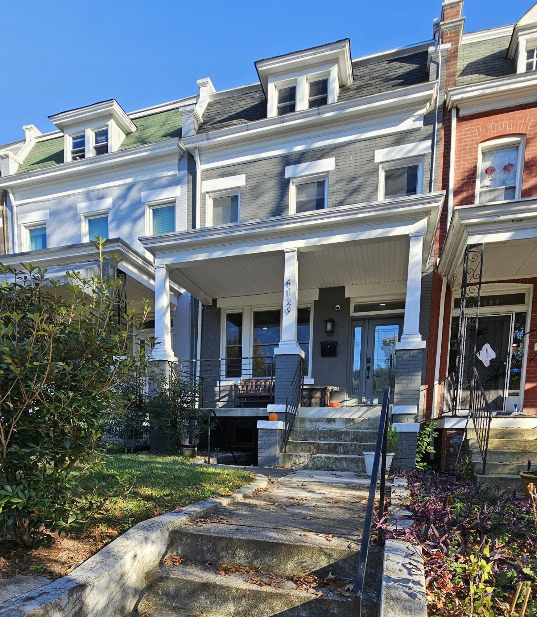 English Basement Suite: Metro-adjacent Petworth Retreat With Parking Apartment *