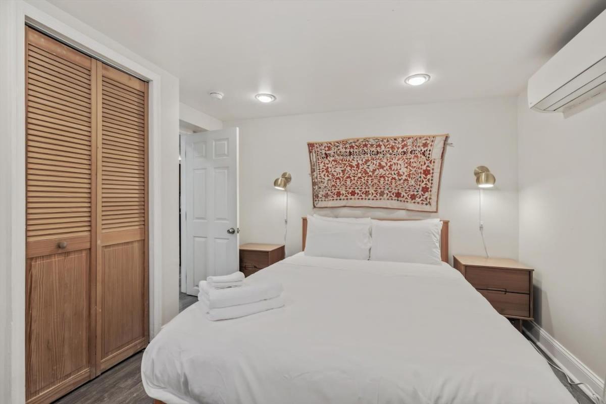 Garden-level 2-br In Historic Petworth *