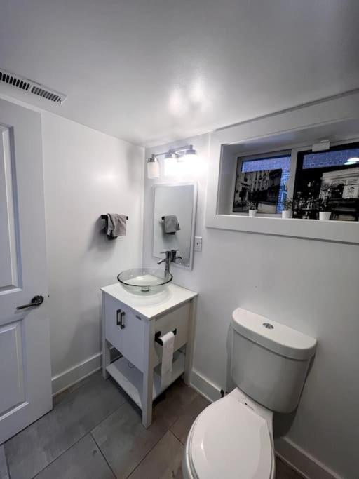 Apartment New Cozy In Dc Near Downtown Washington