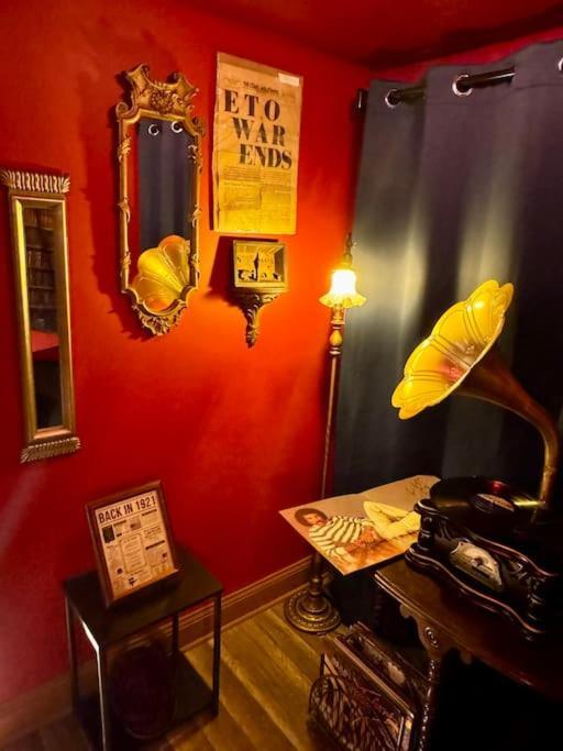 Apartment Bloomingdale Blues Speakeasy Free Parking *