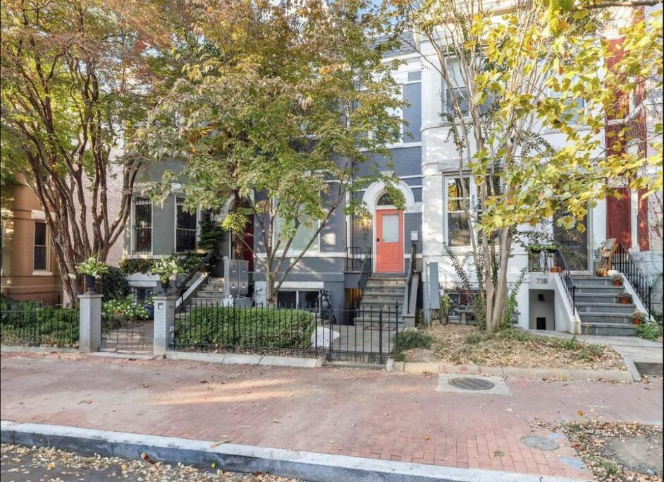 Bloomingdale Blues Speakeasy Free Parking