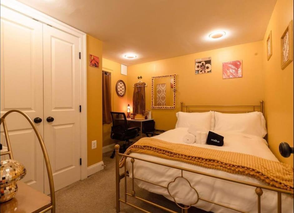 Apartment Bloomingdale Blues Speakeasy Free Parking
