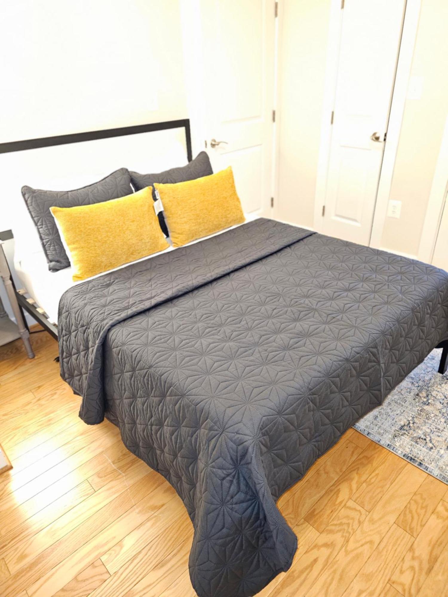 Bed & Breakfast Chic 2 Bedroom At 2121