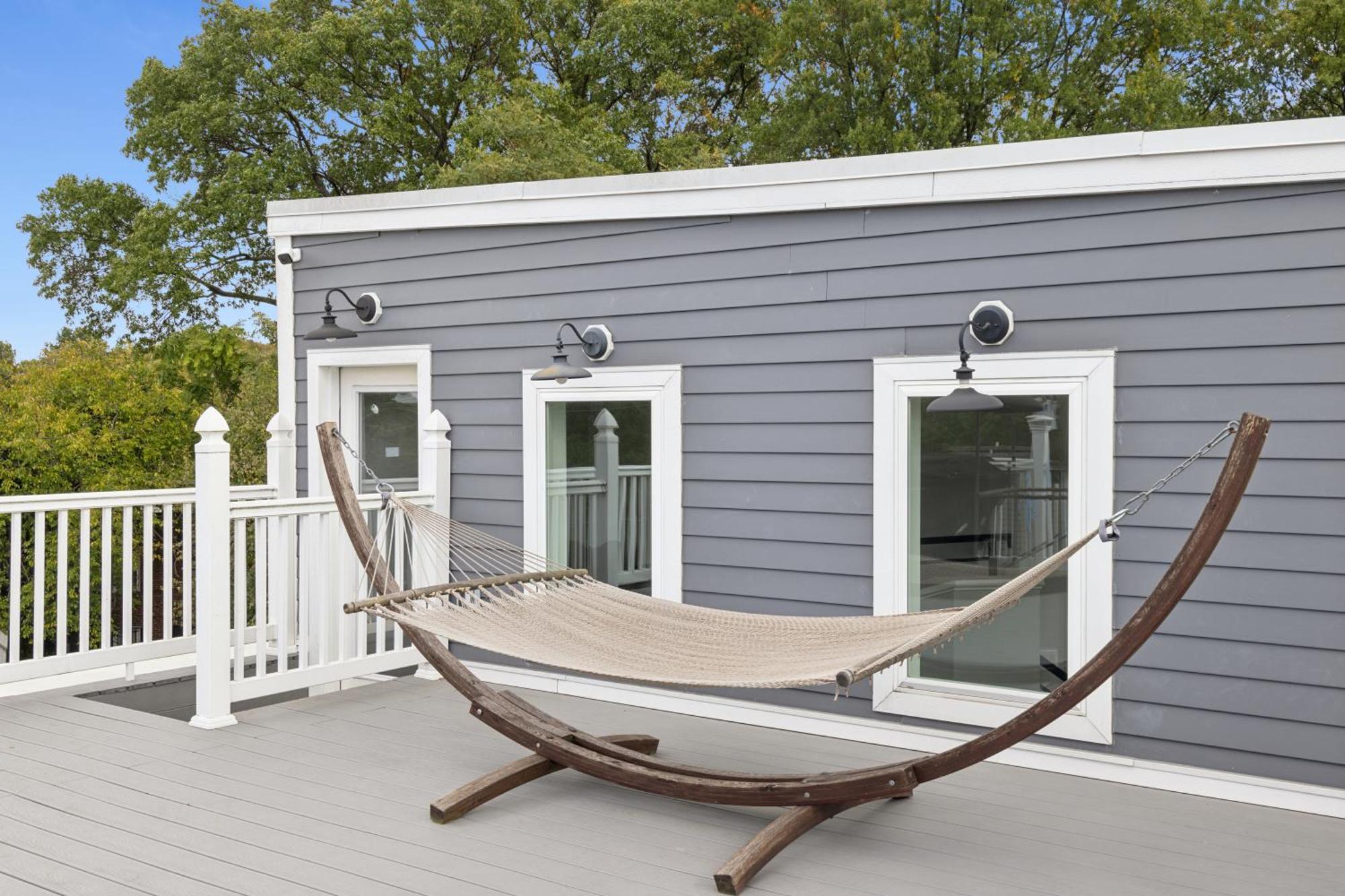 Luxury 4br 7 Mins To Us Capital, Rooftop Deck, In Free Parking Holiday home Washington