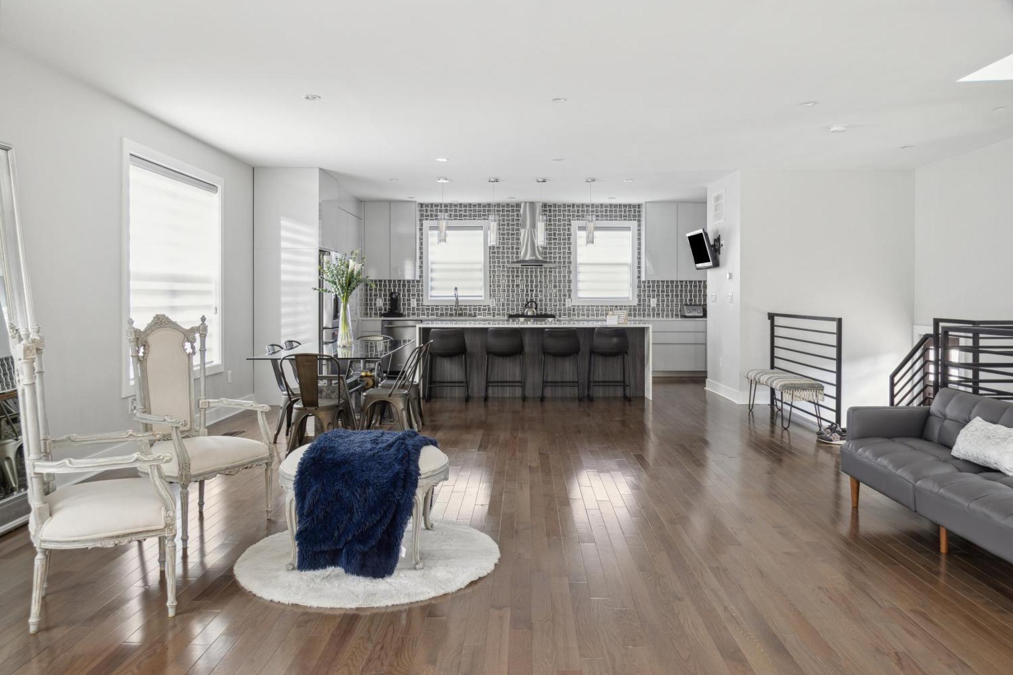 Luxury 4br 7 Mins To Us Capital, Rooftop Deck, In Free Parking