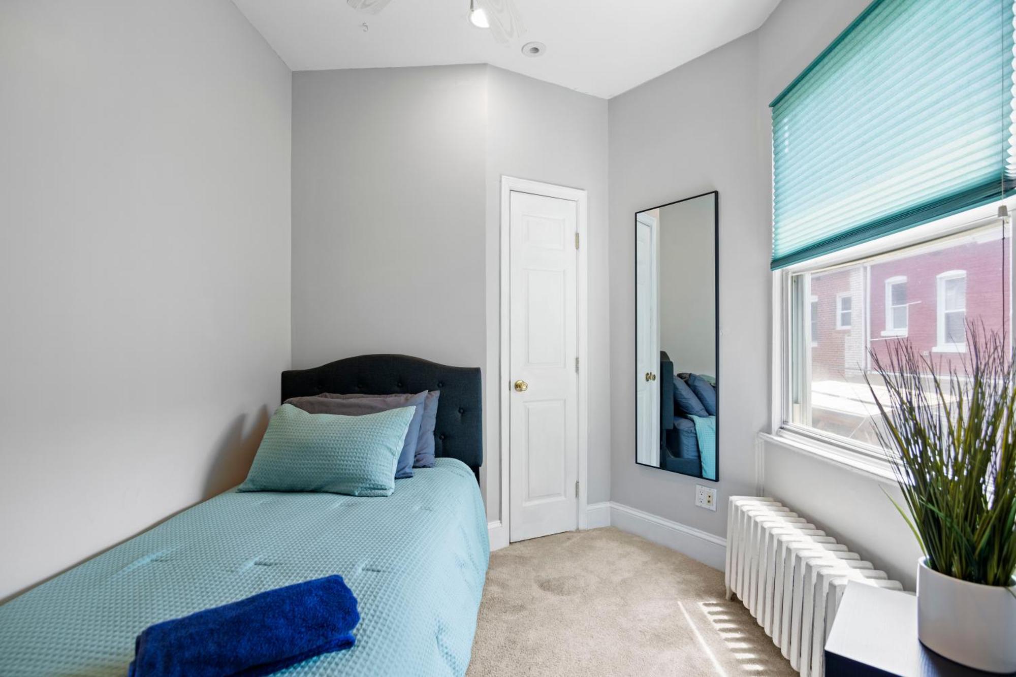 Columbia Heights Townhouse *