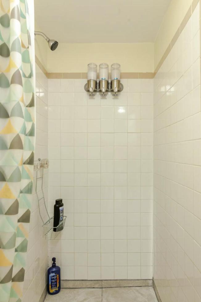 1br Queen W Secure Parking And Fiberoptics * Washington