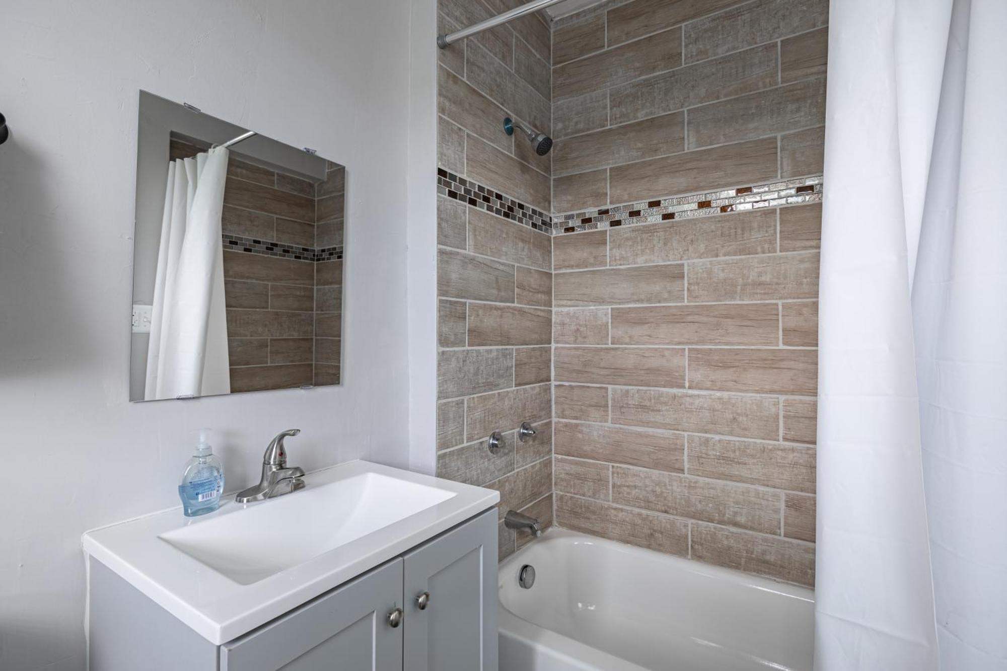 Updated Studio In Dupont Dc Apartment *