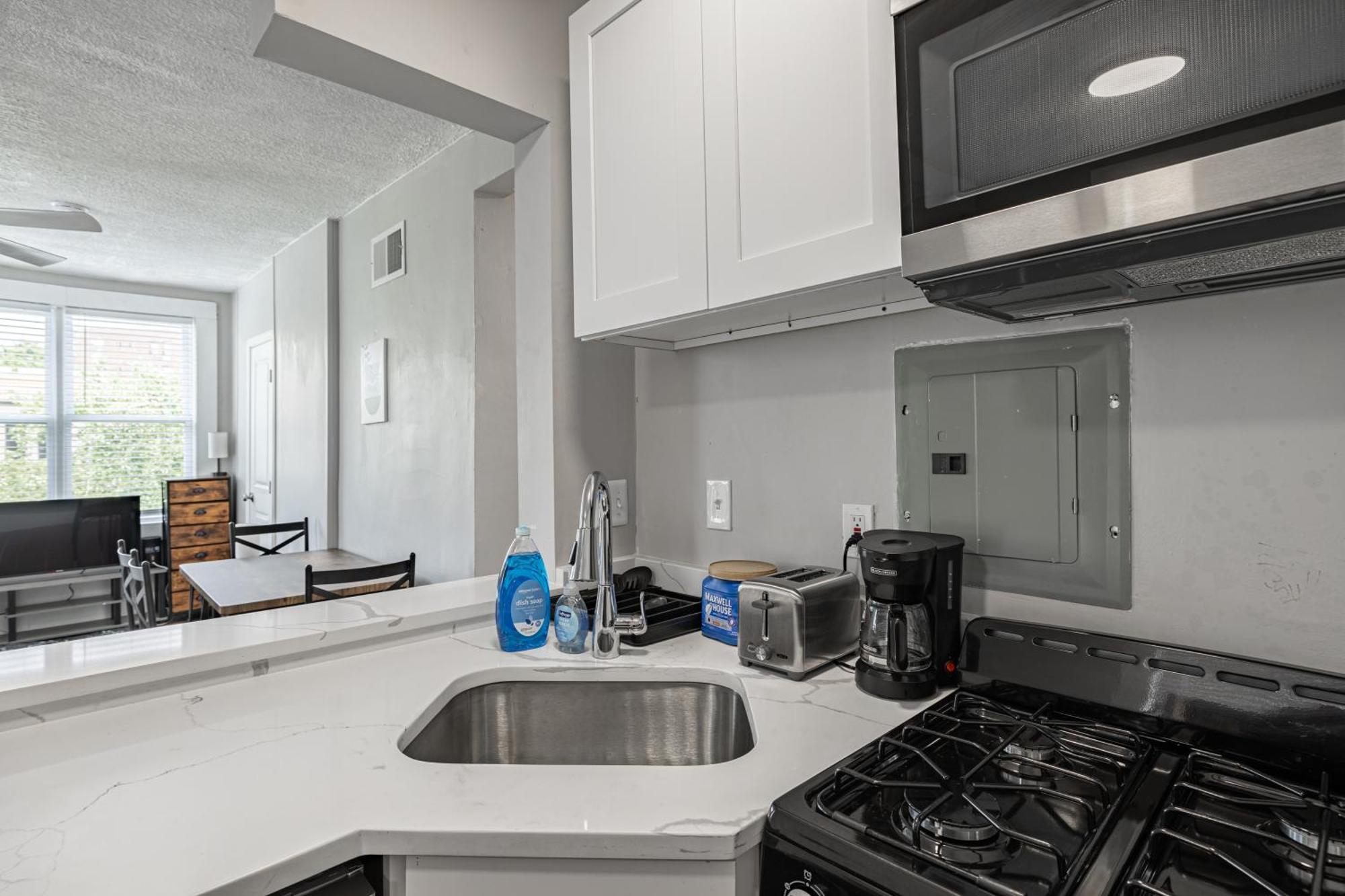 Apartment Updated Studio In Dupont Dc *