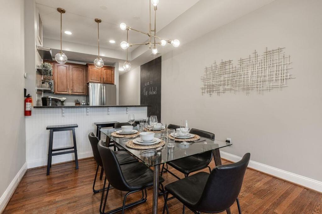 Luxury 3br With Parking In Heart Of Dc - Steps To Metro