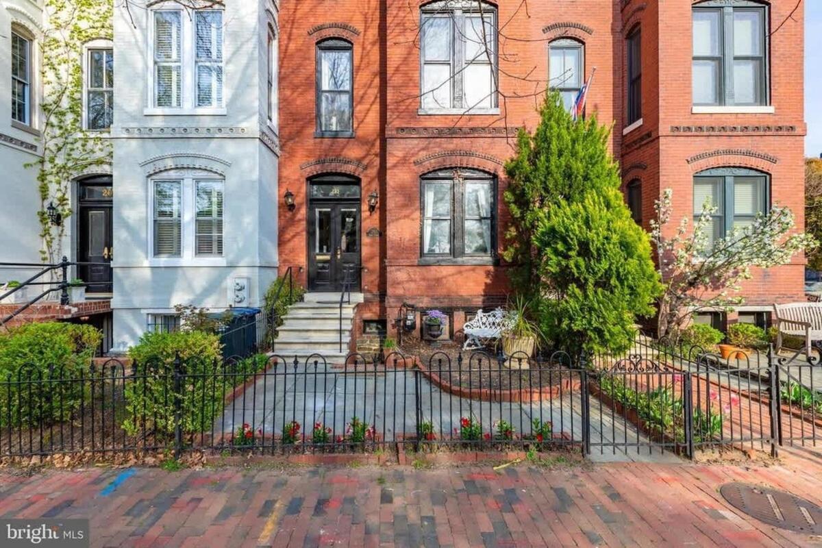 2 Blocks From The Us Capitol Apartment
