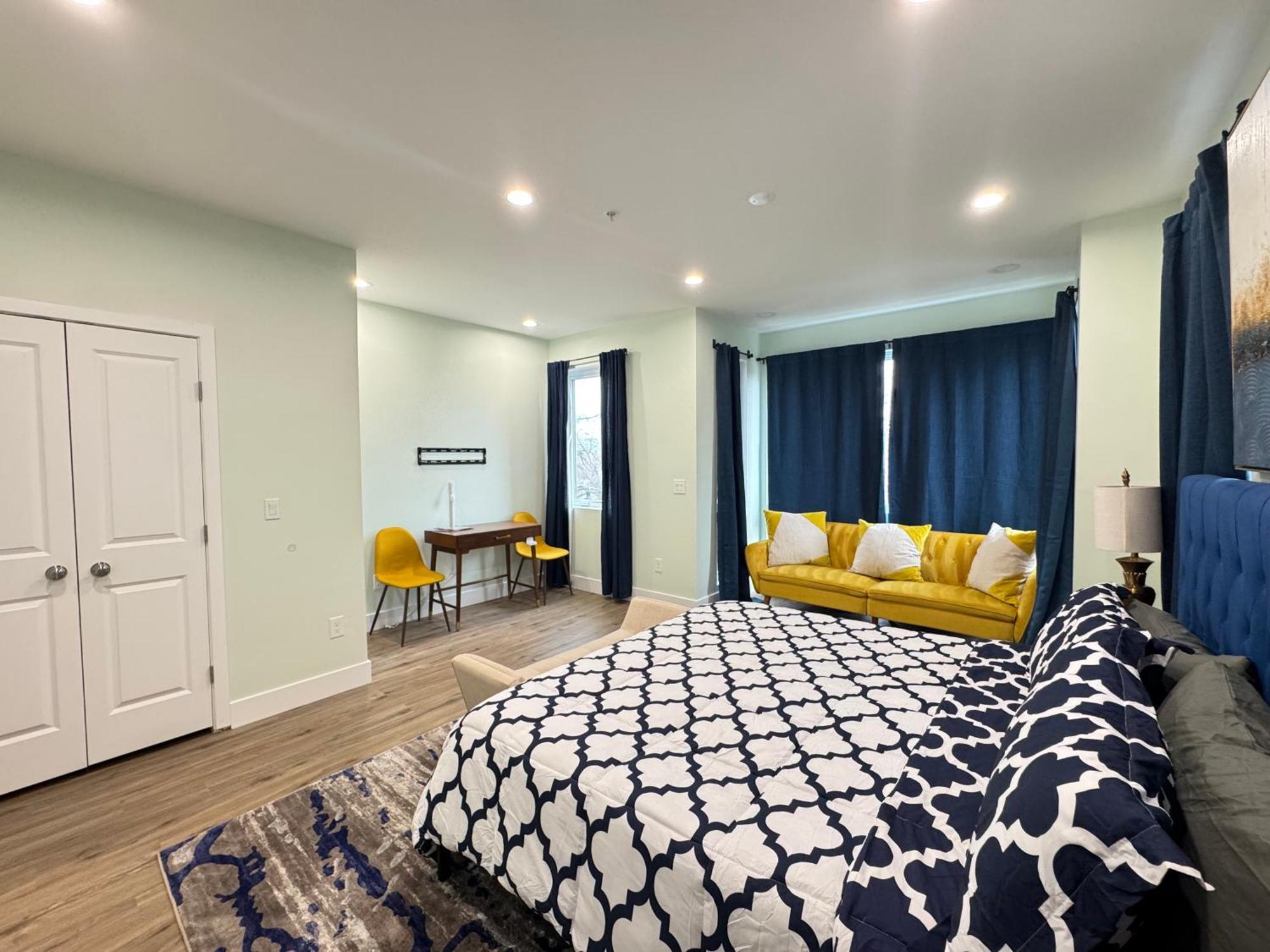 Lux Spacious Townhouse 4br In Dc Holiday home