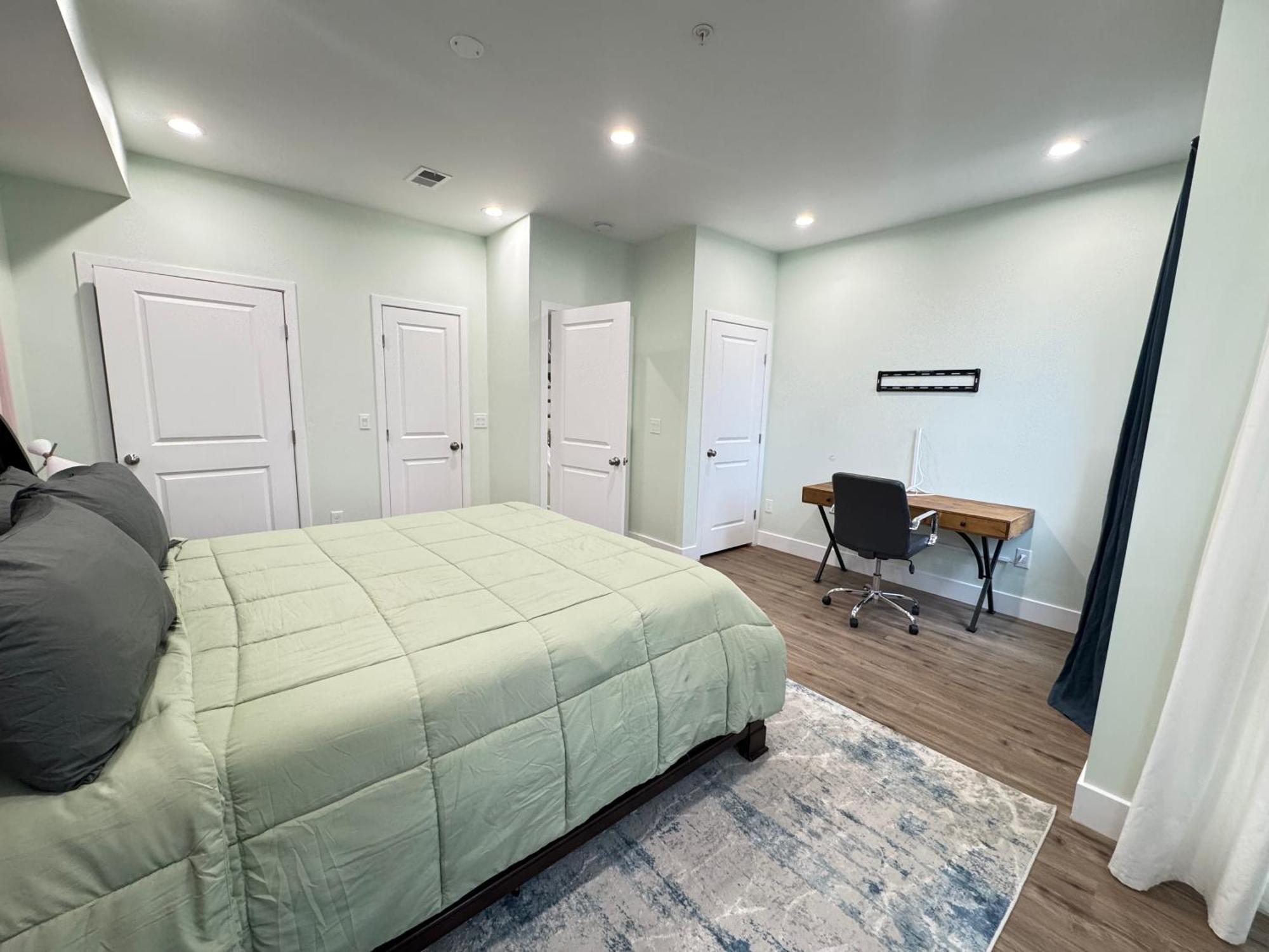 Lux Spacious Townhouse 4br In Dc *