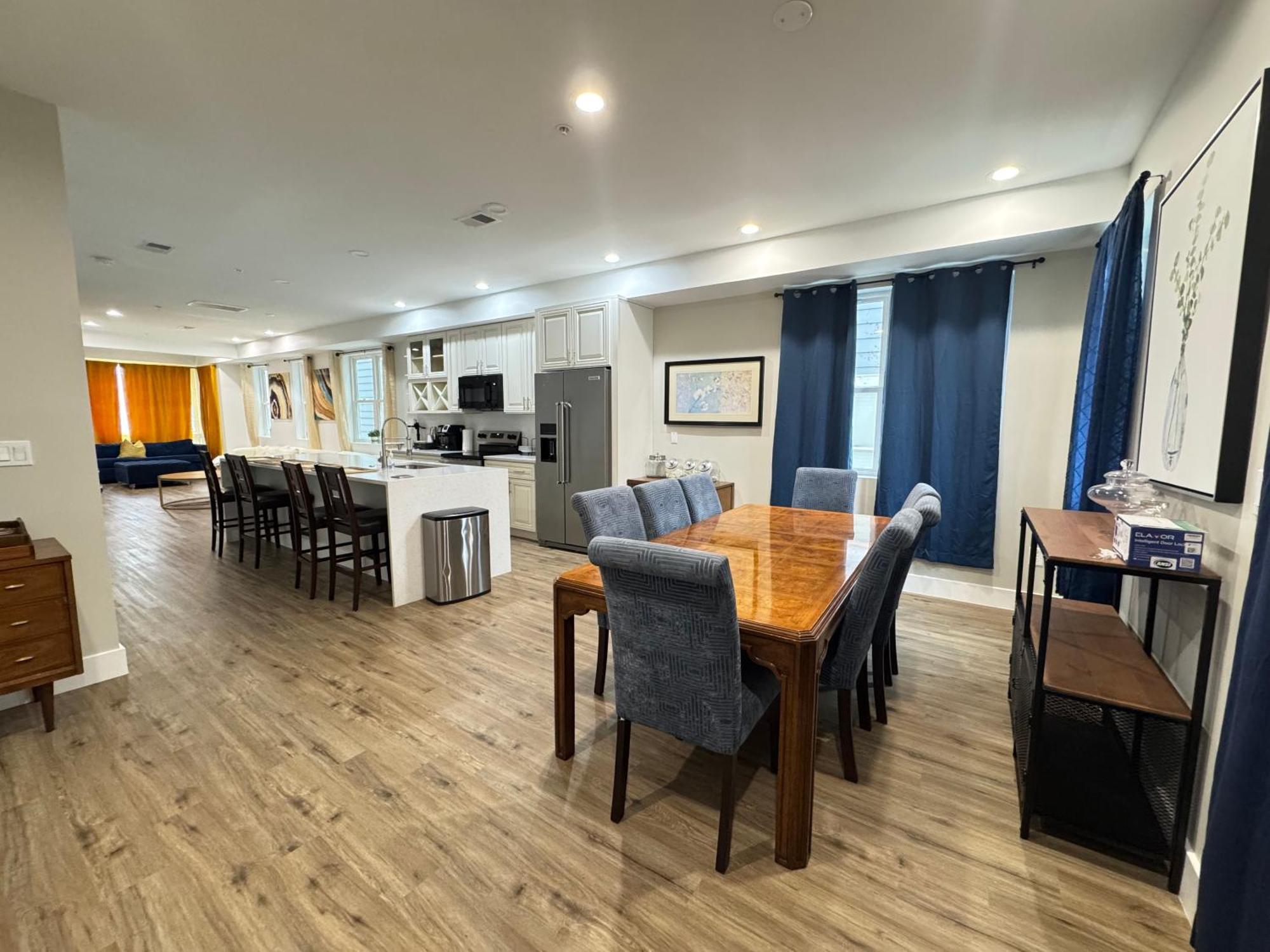 Lux Spacious Townhouse 4br In Dc