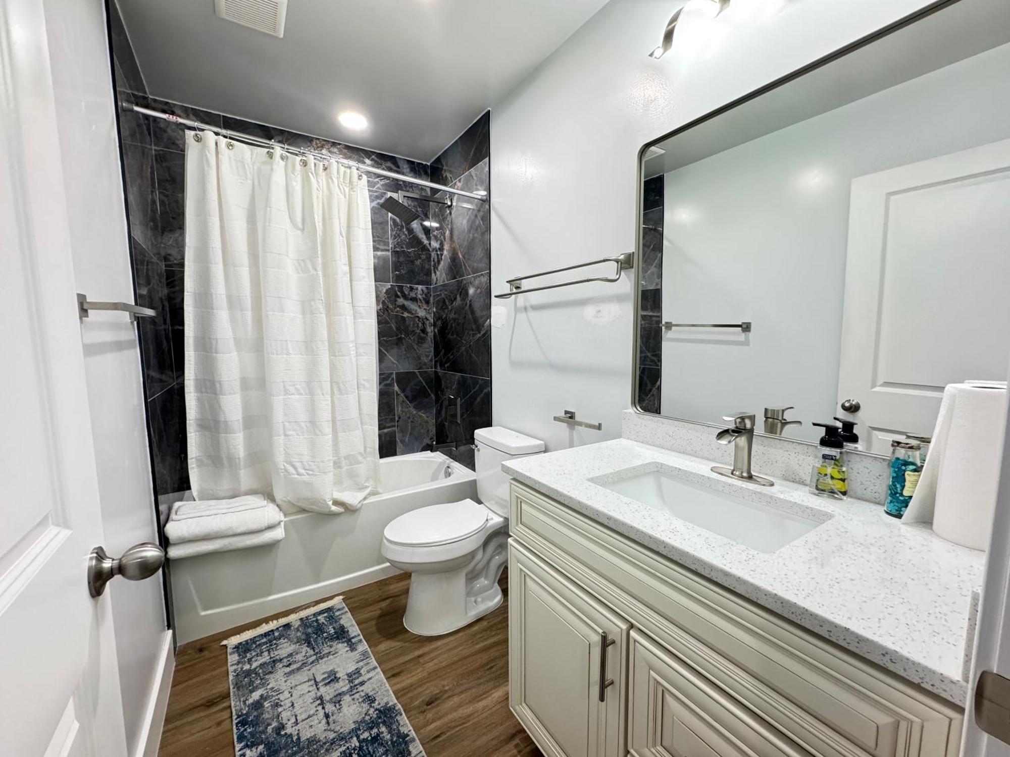 Lux Spacious Townhouse 4br In Dc *