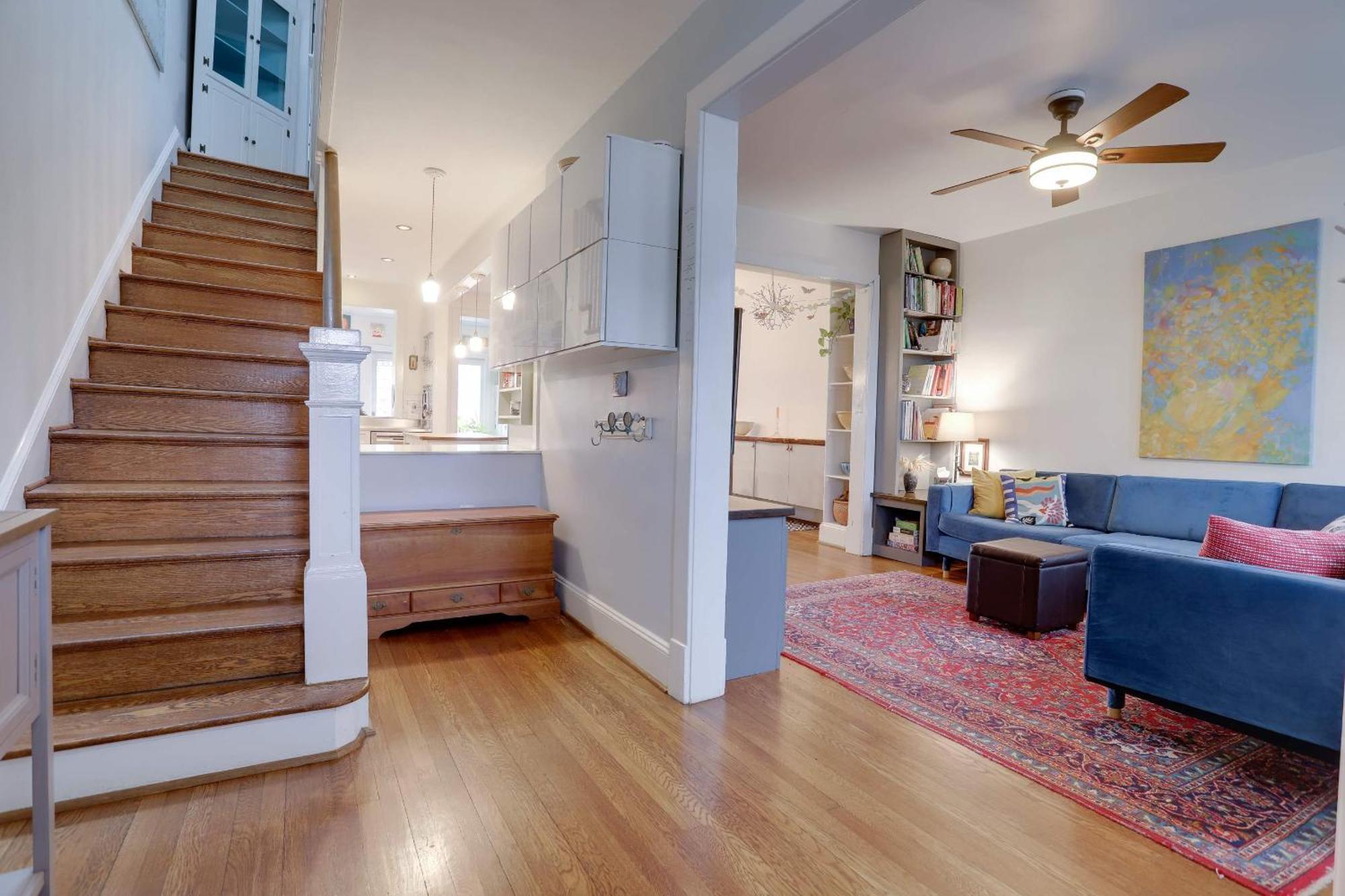 Sojourn Eclectic Capitol Hill Sleeps 4 *