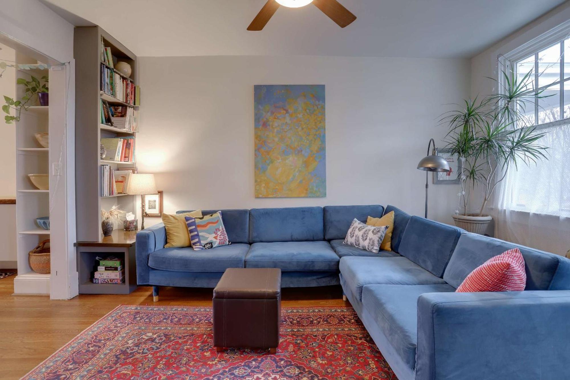 Sojourn Eclectic Capitol Hill Sleeps 4 *