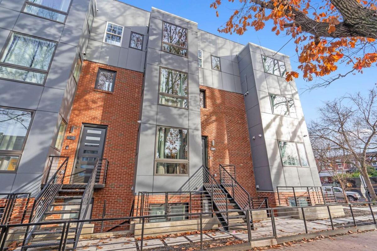 Apartment Townhouse At Capitol Hill 2 With Roof *
